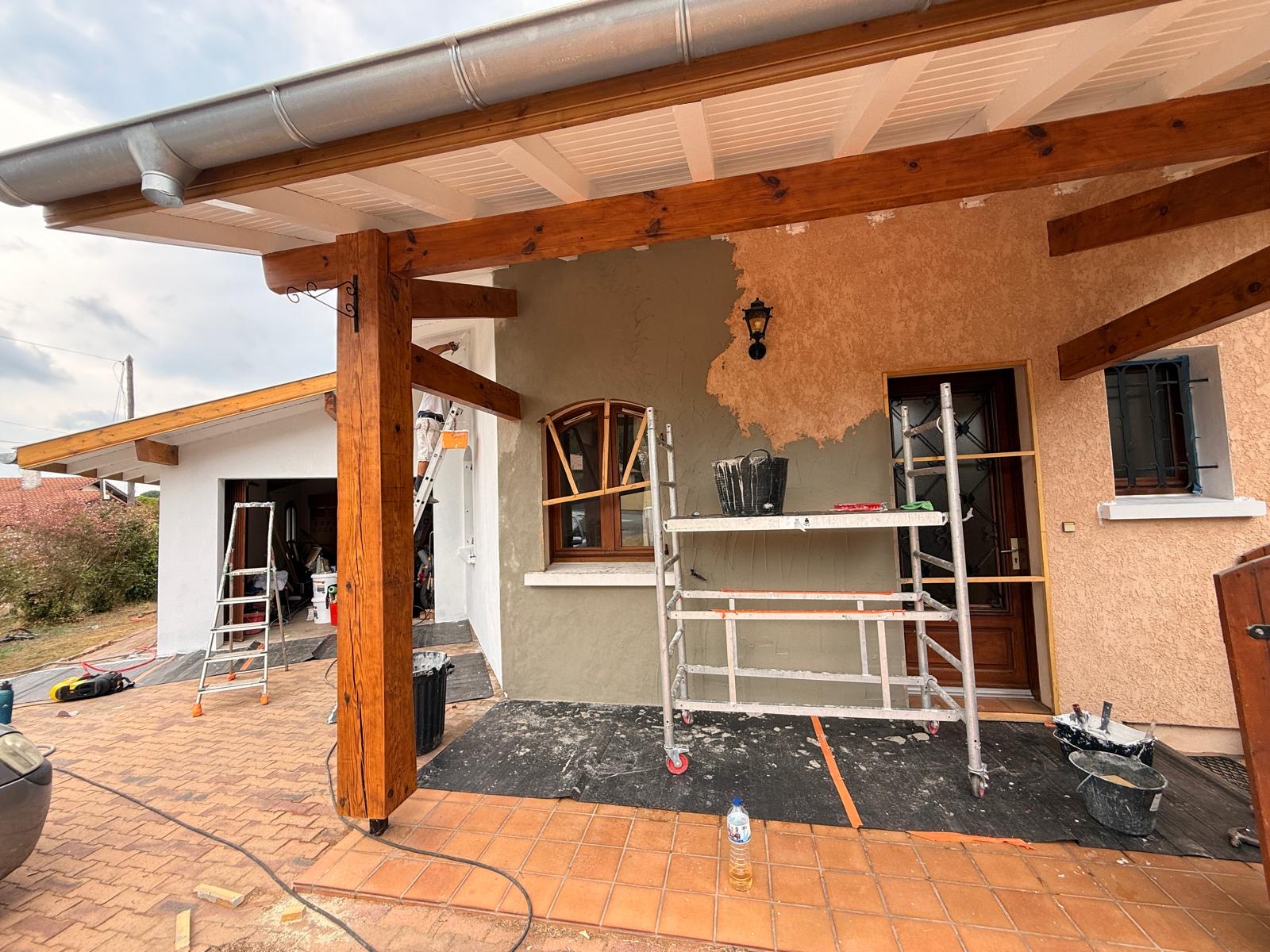 Rénovation complète d’une maison à Léon (40) : toiture, charpente, isolation et façade 226e0bfe-8fda-4936-b215-94204416a8a6
